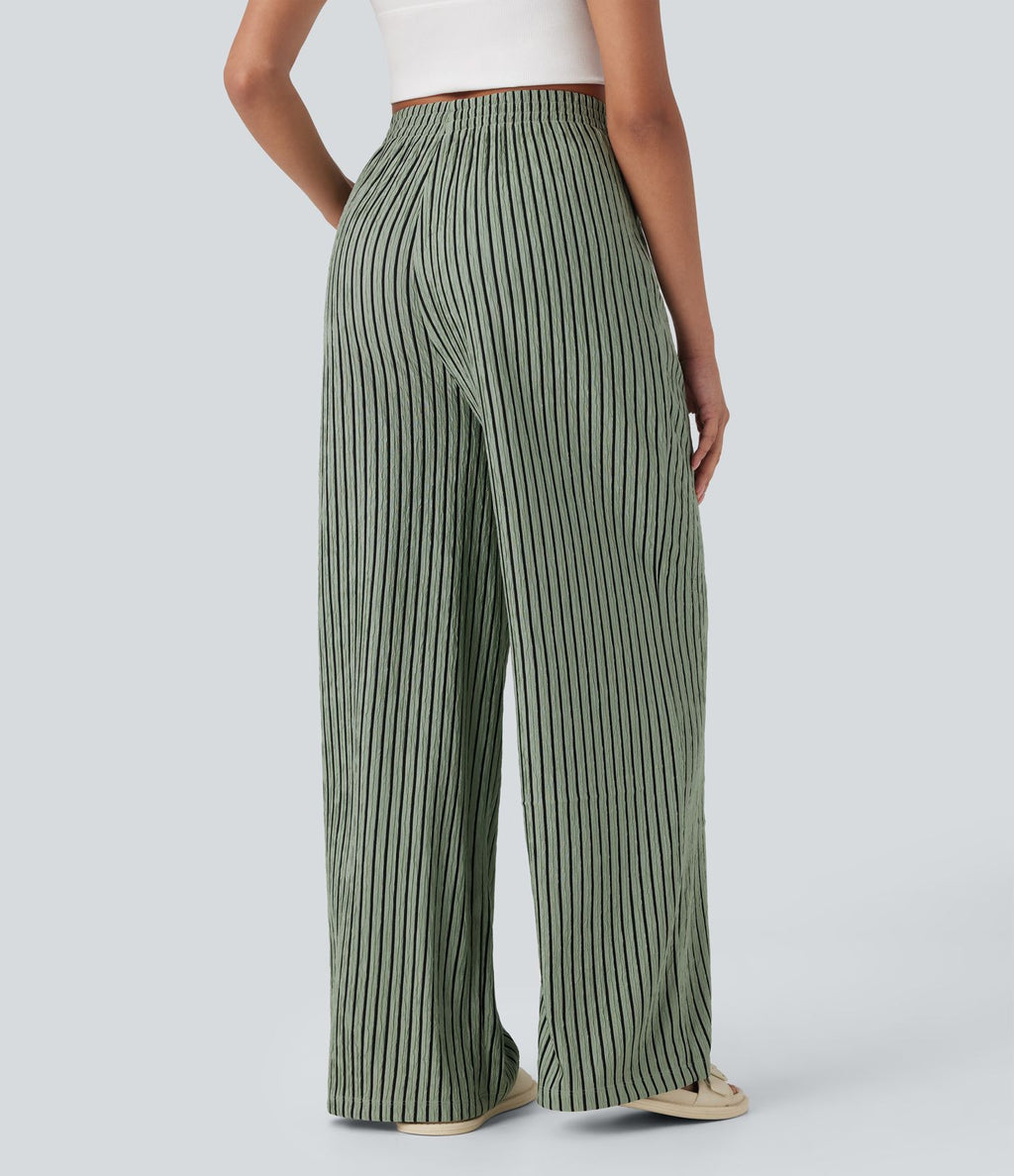 Pantalon tailleur décontracté à taille haute, jambes droites, texture froissée et poches latérales