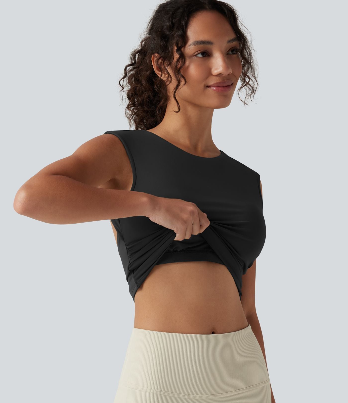 Débardeur de yoga SoftlyZero™ Airy col bateau ajouré froncé effet frais InstantCool avec brassière intégrée