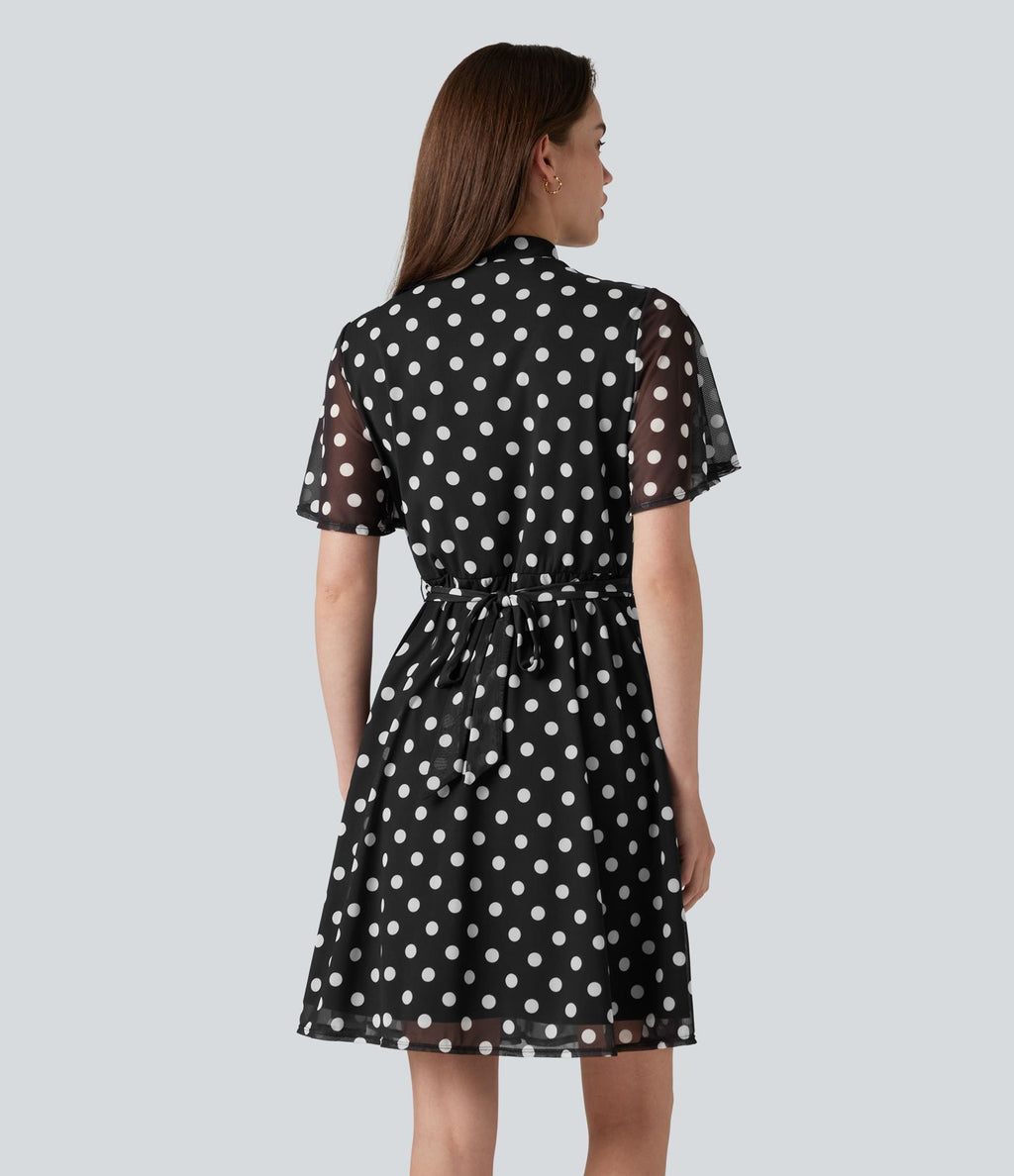 Robe décontractée col cheminée à pois en mesh avec manches à volants, ceinture et poches