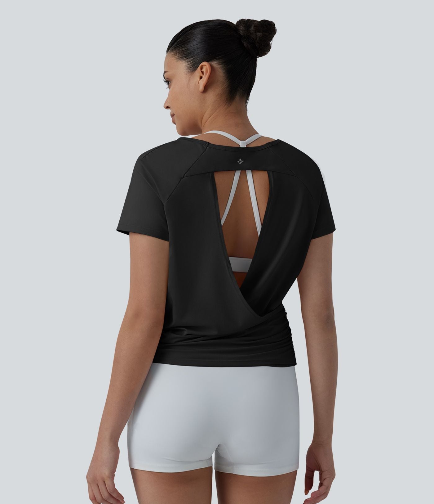 Haut sport yoga col rond manches raglan courtes dos découpé froncé