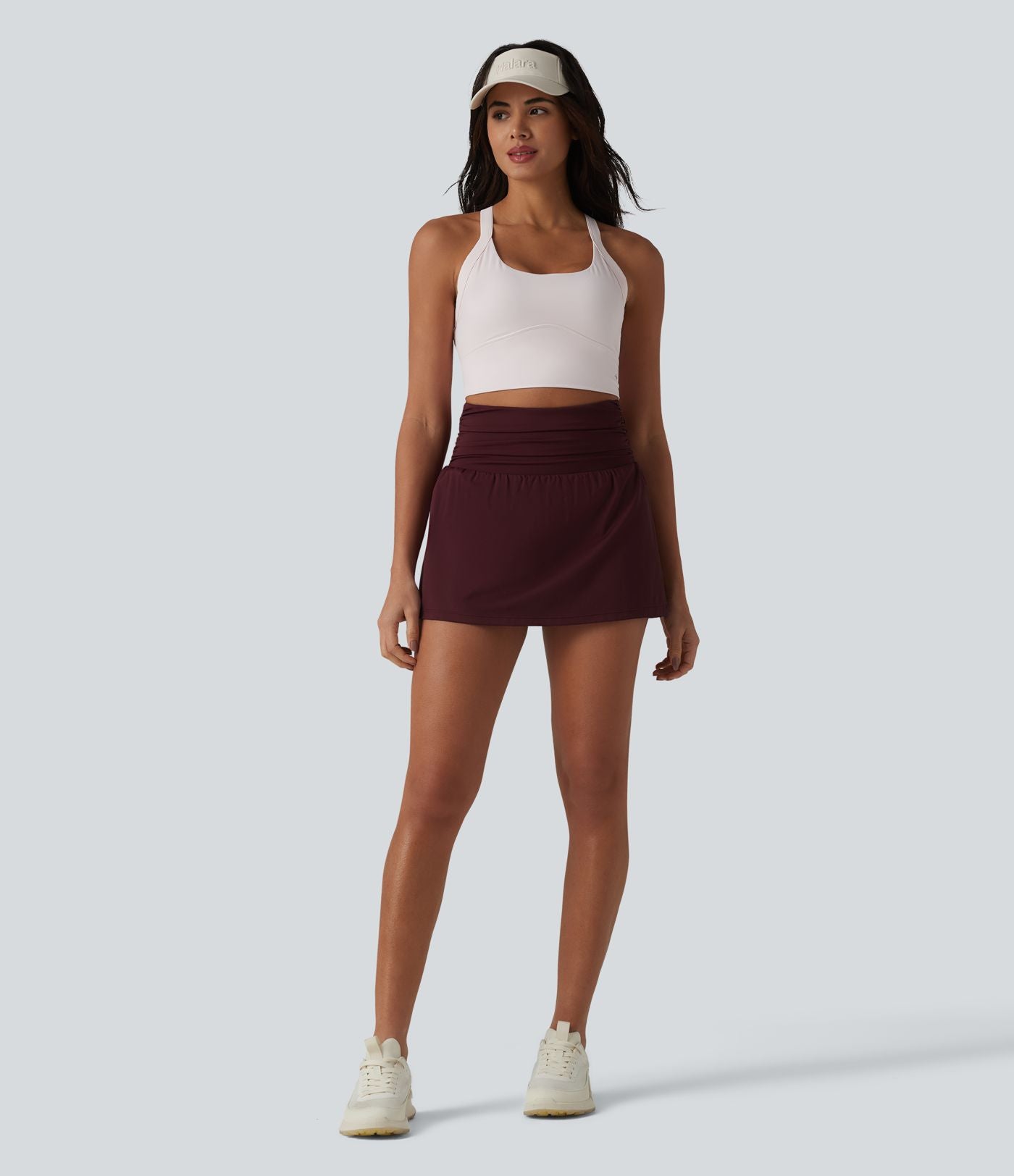Jupe de tennis SoftlyZero™ Airy mini 2-en-1 gainante froncée taille haute à effet frais InstantCool et poches, protection solaire UPF50+