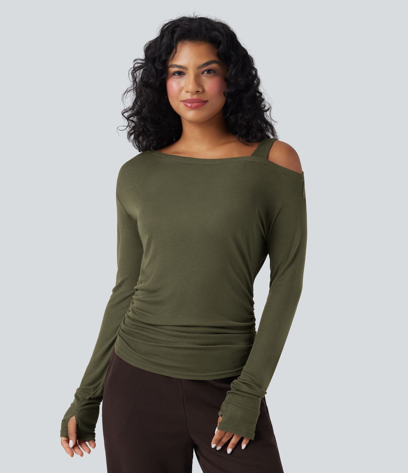 T-shirt décontracté asymétrique en mélange de laine à une épaule et manches longues