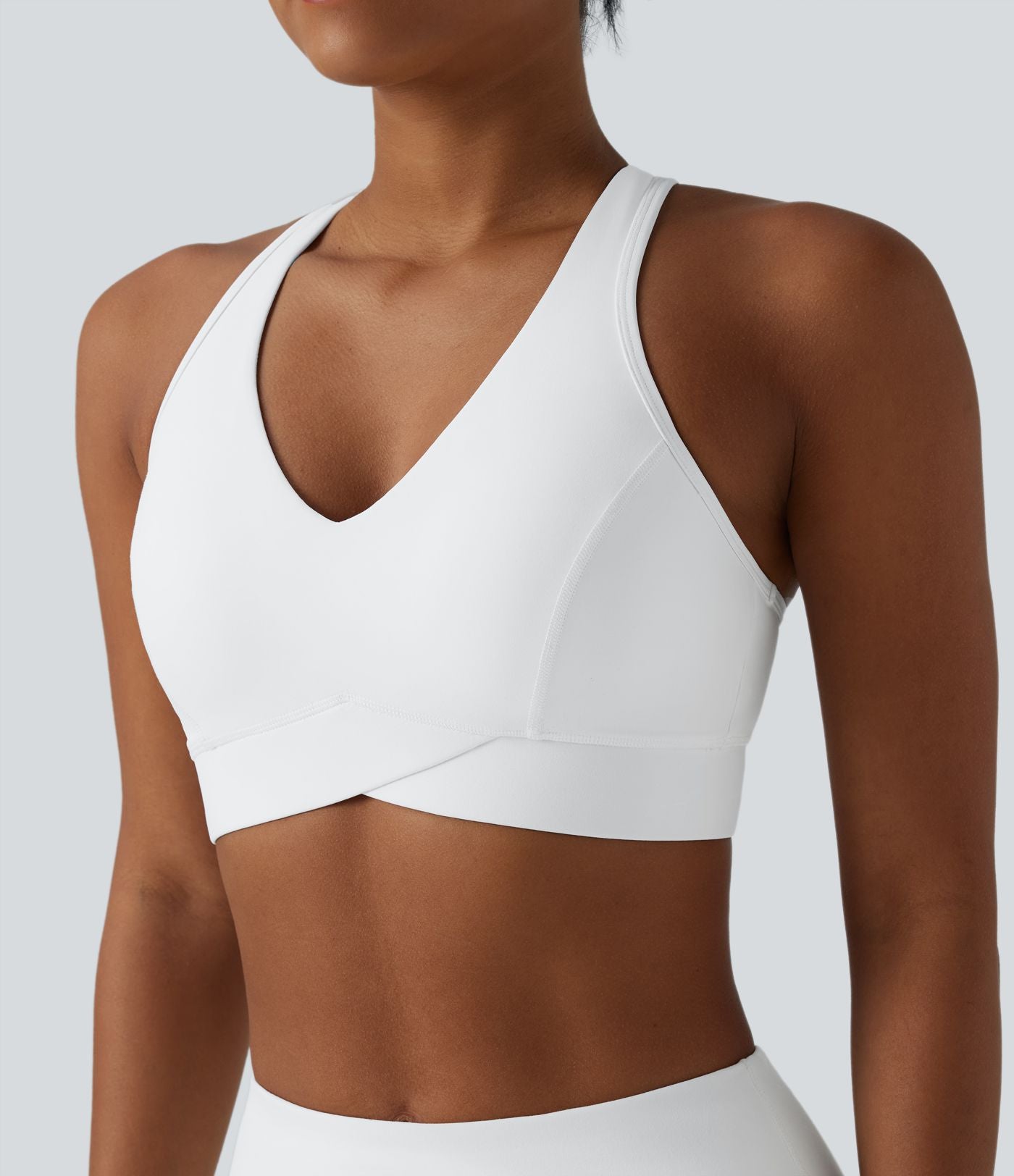 Brassière de sport entraînement Halara UltraSculpt™ soutien intermédiaire col V dos nageur bonnets A-C