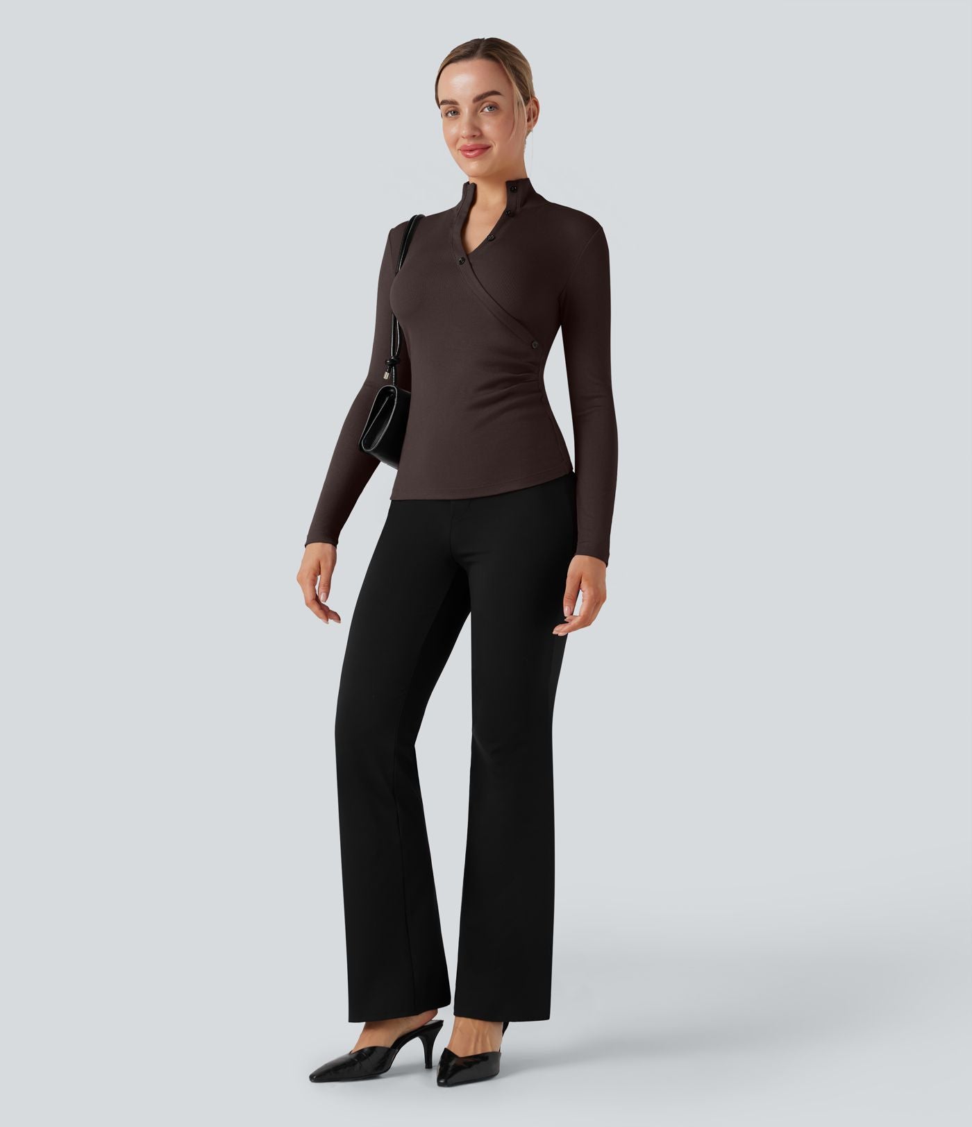 T-shirt tailleur côtelé col montant manches longues