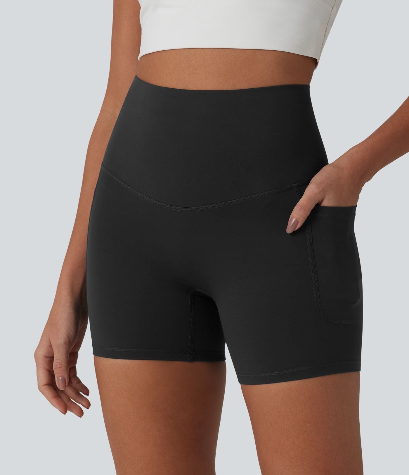 Short cycliste de running Halara UltraSculpt™ taille haute ventre plat 12,5 cm avec dos croisé et poches