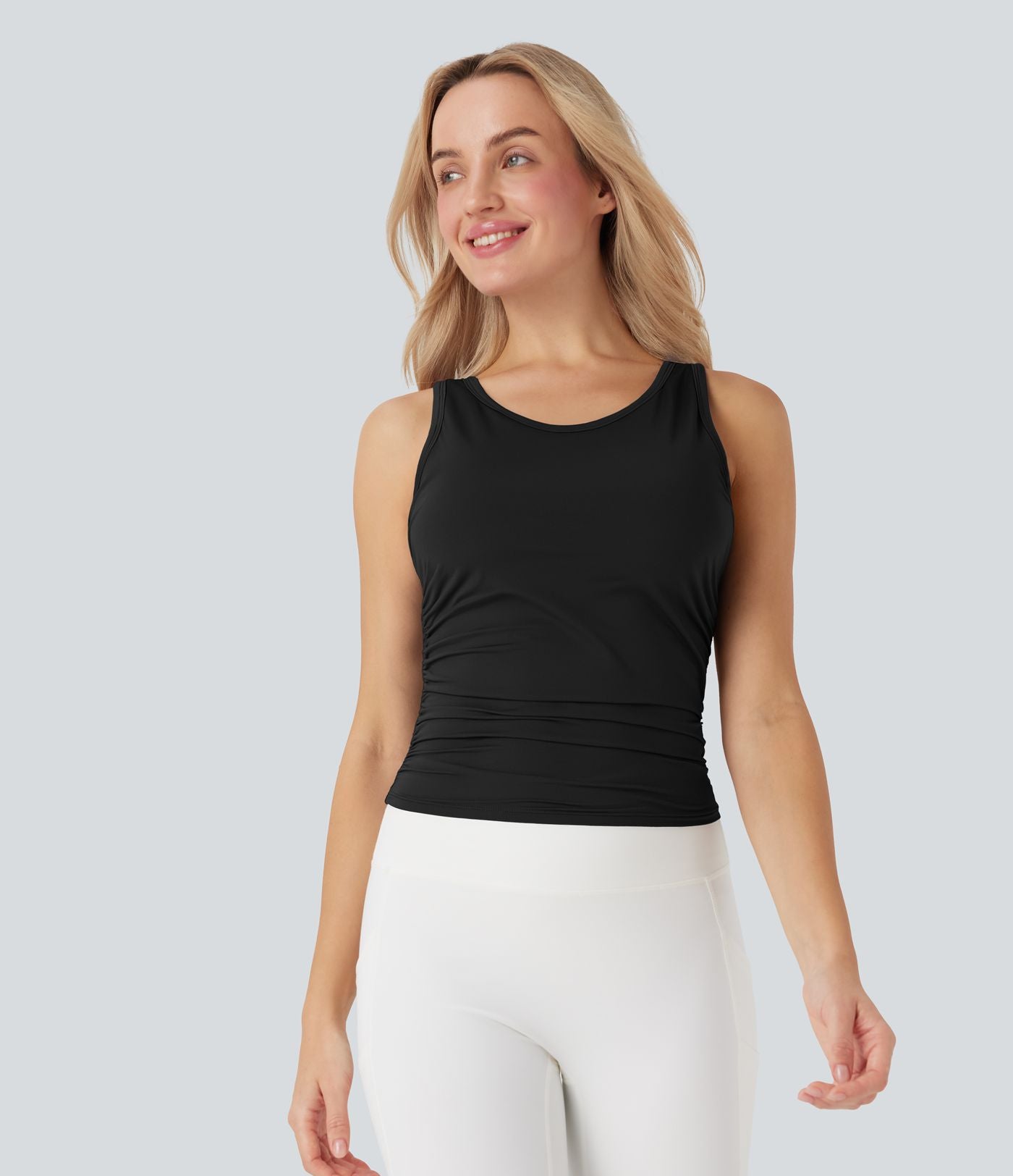 Débardeur de yoga Cool Touch à col rond, dos nageur, fronces et soutien-gorge intégré
