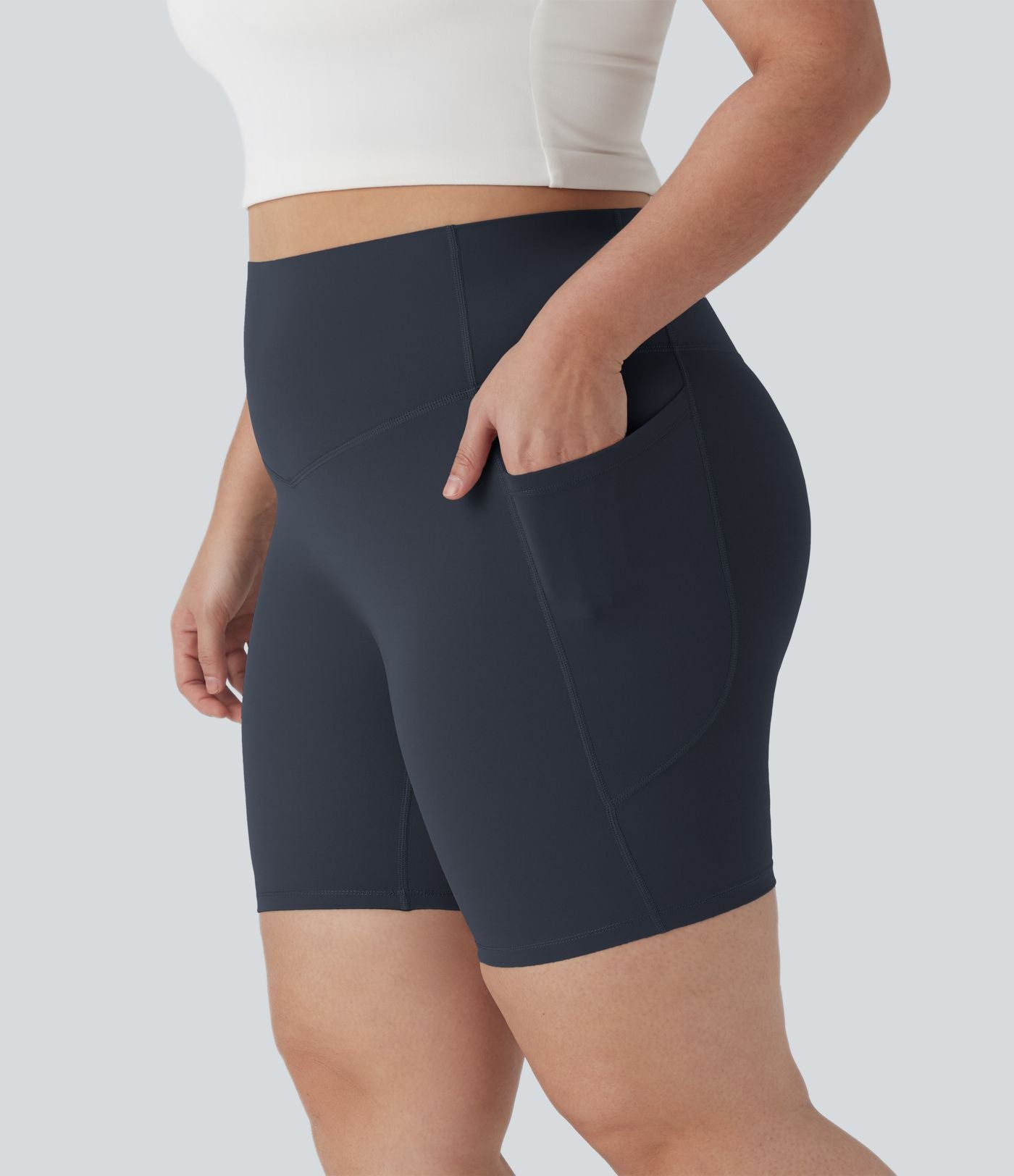 Short cycliste 17,5 cm d'entraînement gainant taille haute grande taille avec poches Halara UltraSculpt™