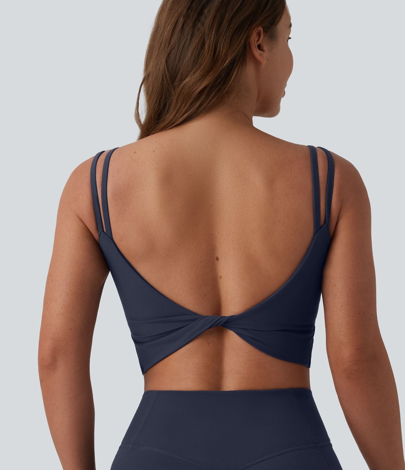 Débardeur de yoga cropped Halara UltraSculpt™ à doubles bretelles dos torsadé ouvert avec soutien-gorge intégré – Bonnets E-G