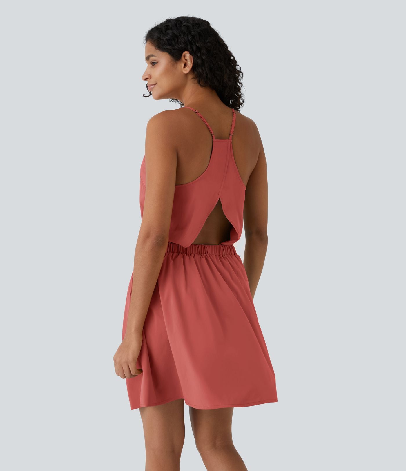 Breezeful™ Robe Casual Plissée à Bretelles Réglables Mini Dos Nu Découpée Poche Latérale Séchage Rapide
