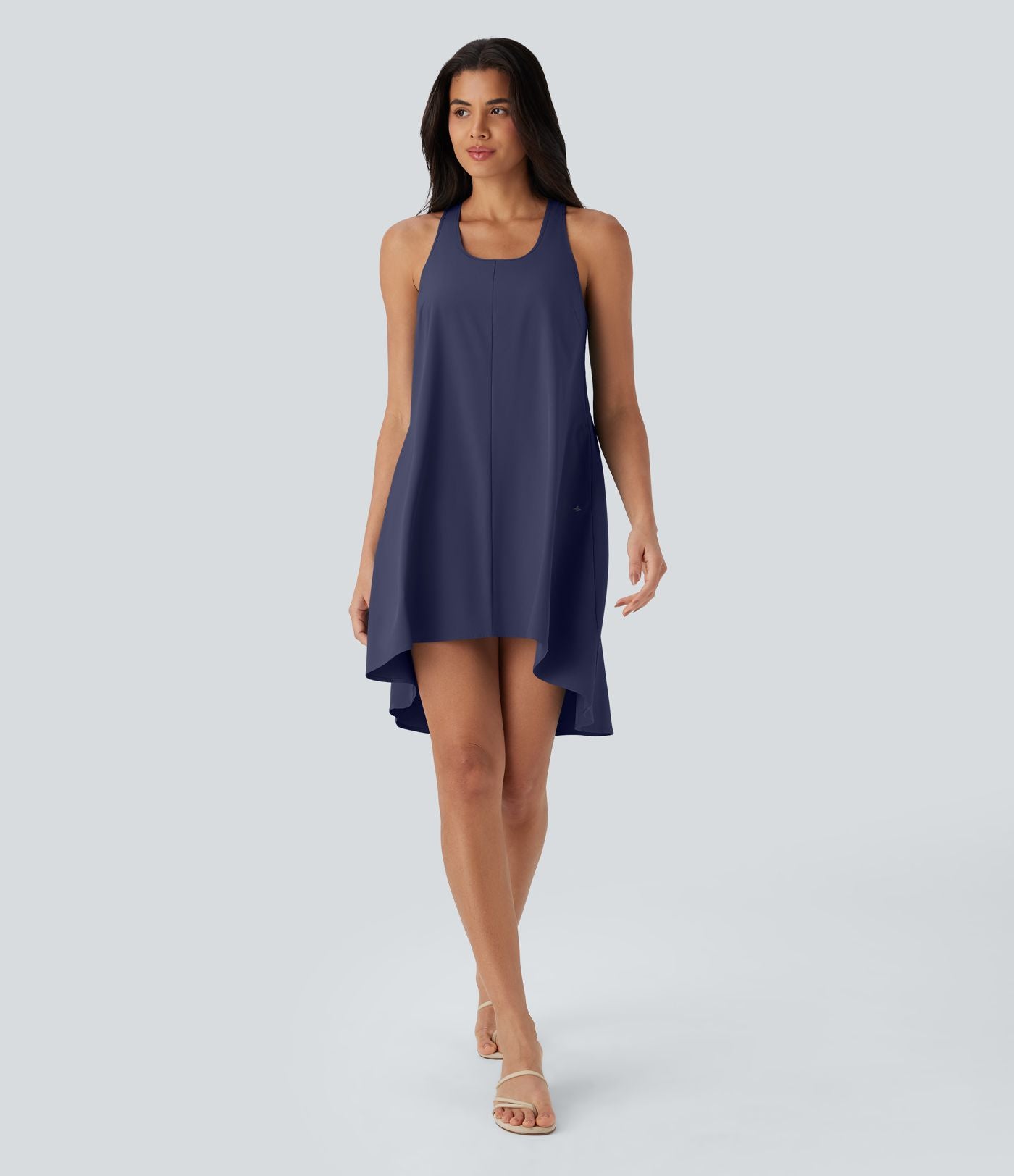 Robe décontractée mini fluide Breezeful™ à dos nageur, poches latérales, ourlet asymétrique et séchage rapide