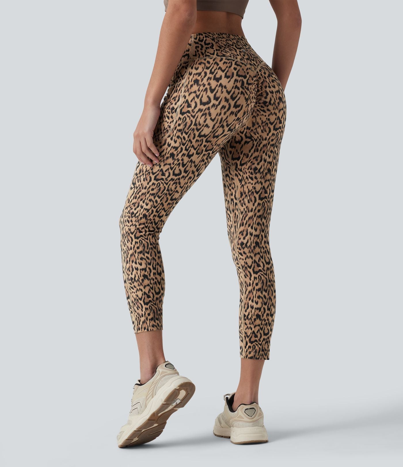 Legging corsaire d'entraînement taille haute gainant effet push-up imprimé léopard Halara UltraSculpt™ avec poches