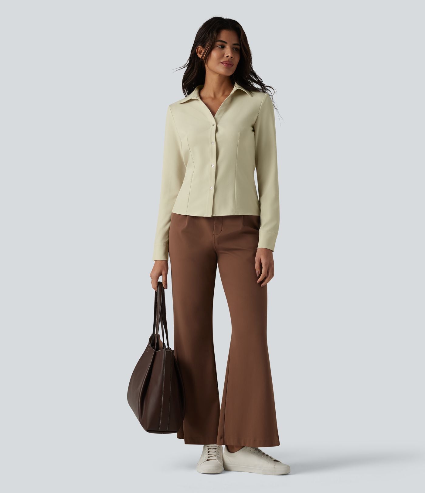 Chemise tailleur à col et manches longues avec braguette boutonnée
