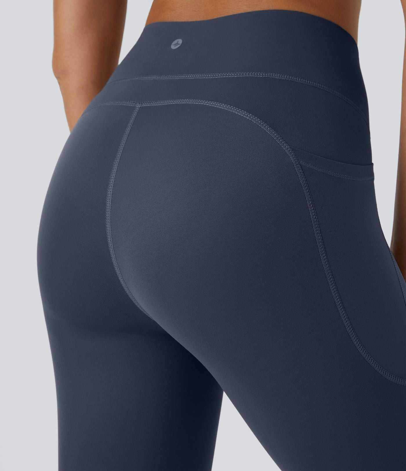 Legging d'entraînement gainant taille haute avec poches Halara UltraSculpt™