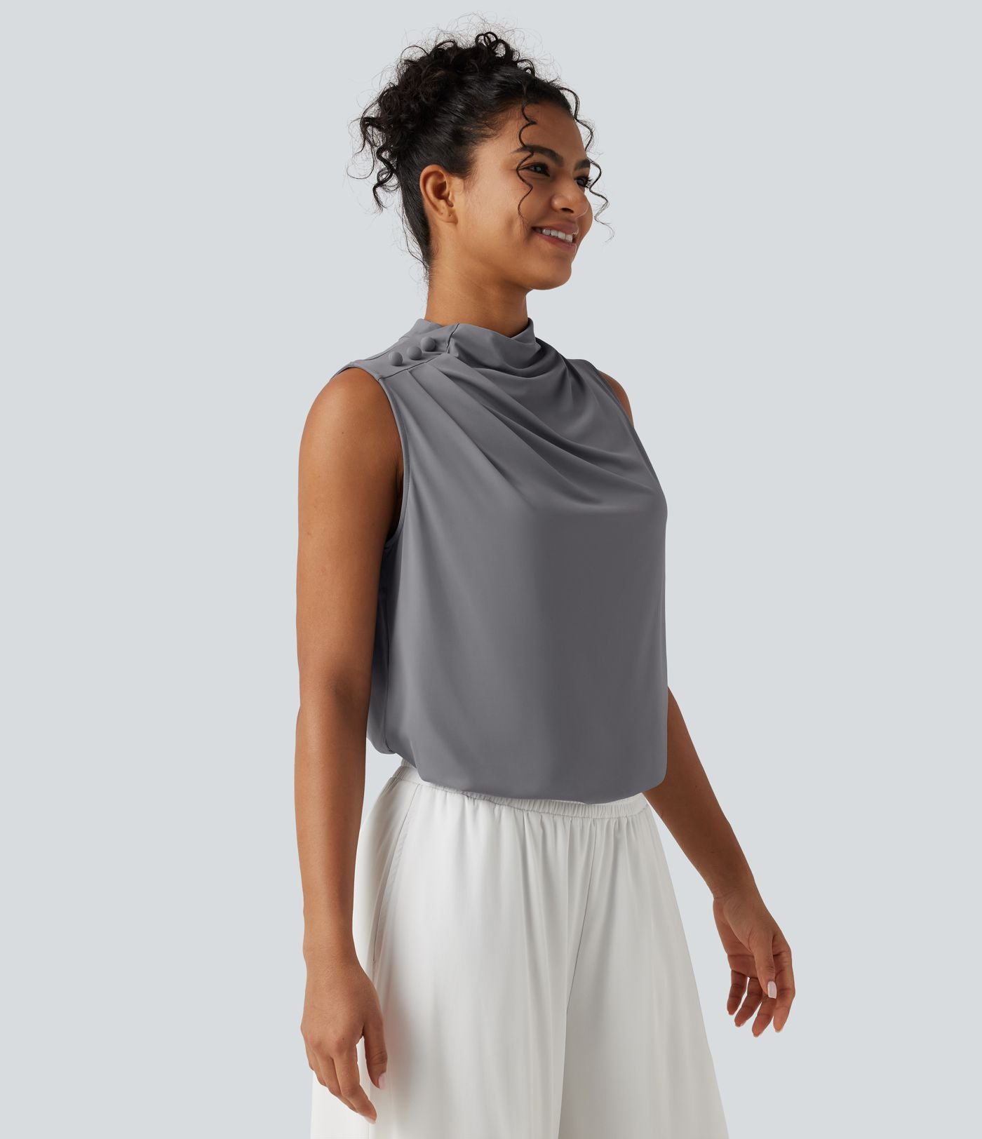 Haut tailleur sans manches à col cheminée et dos à découpe goutte d'eau à effet frais InstantCool, protection solaire UPF50+
