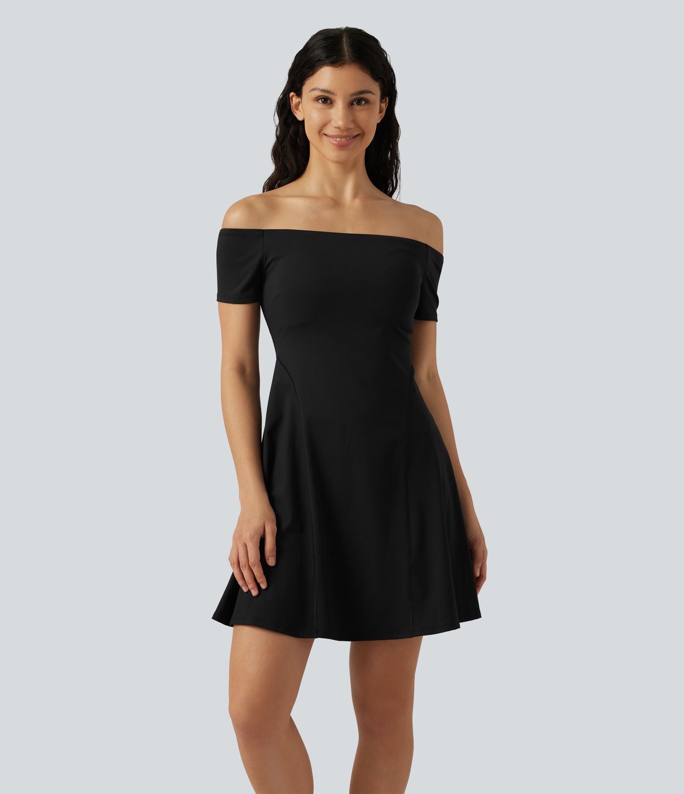 Robe mini SoftlyZero™ Plush épaules dénudées à manches courtes, maintien intégré, bonnets B à E