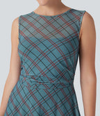 Robe mini décontractée 2-en-1 sans manches à carreaux avec empiècements mesh contrastés et poche latérale