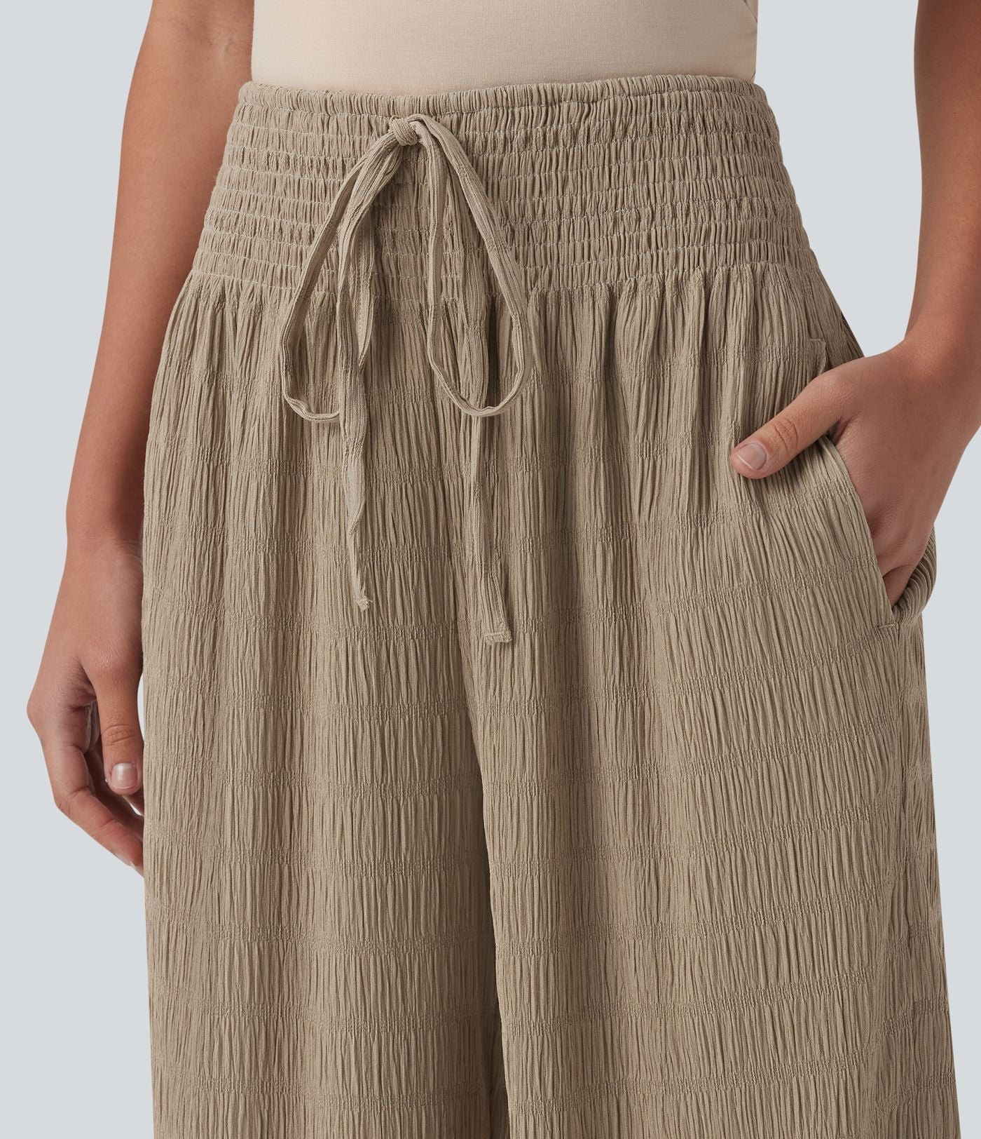 Pantalon large casual texturé taille mi-haute avec cordon de serrage et poches – Style resort