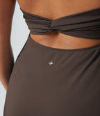 Robe longue de danse évasée à dos ouvert avec torsade grandes tailles et short intégré - Édition Easy Peasy