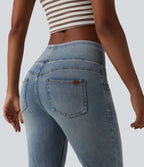 Halara Flex™ Jean évasé décontracté taille mi-haute en lyocell délavé avec poches