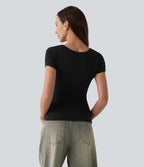 T-shirt Halara décontracté en jersey de coton, col carré, manches courtes, coupe ultra-ajustée effet chiné