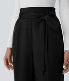 Pantalon Tailleur à taille haute, ceinture, poches latérales et jambes droites