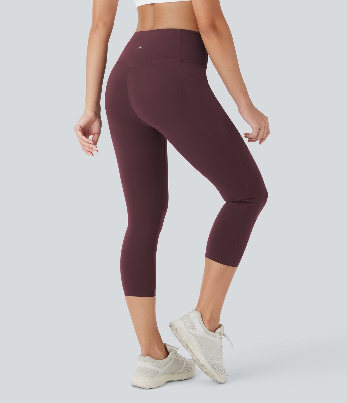 Legging corsaire d'entraînement gainant galbant taille haute avec poches Halara UltraSculpt™