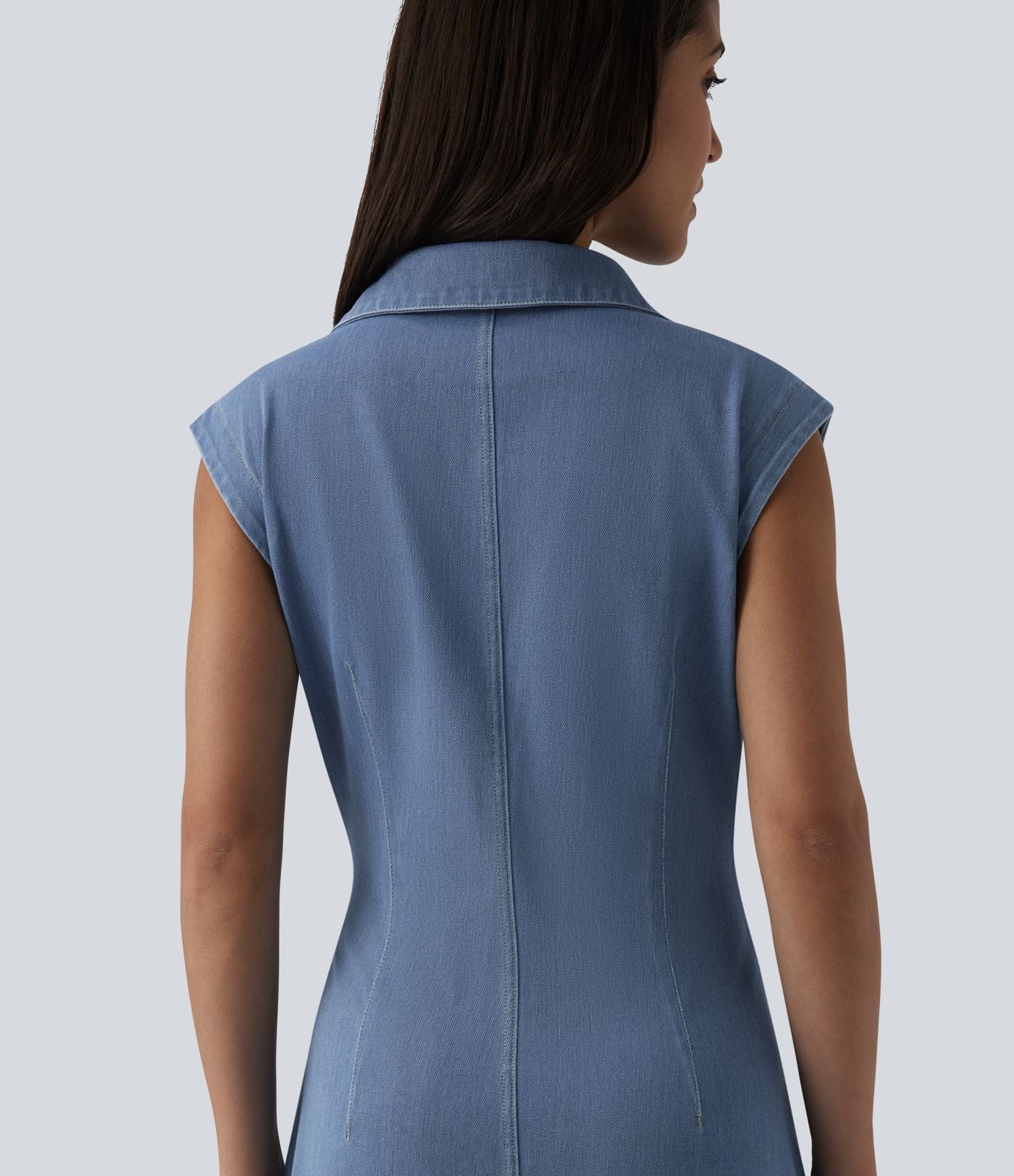 Halara Flex™ Robe décontractée en jean midi col V sans manches froncée avec boutonnière