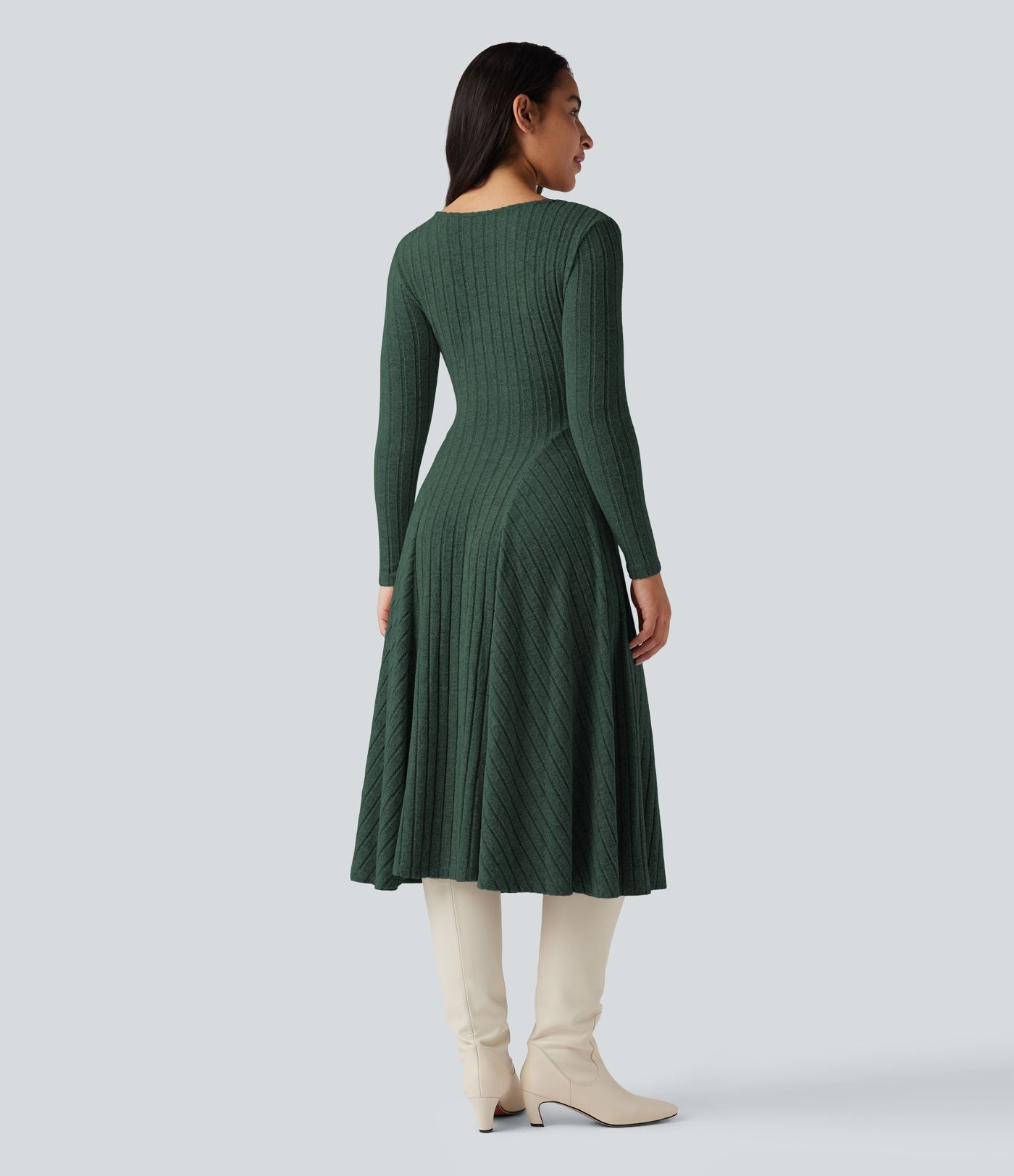 Robe mi-longue évasée maille côtelée à décolleté en V et manches longues