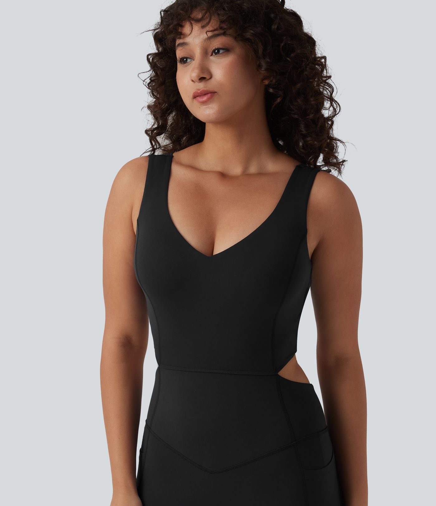 Combinaison sport gainante push-up col V longueur genoux Halara UltraSculpt™ avec poches - Édition Easy Peasy