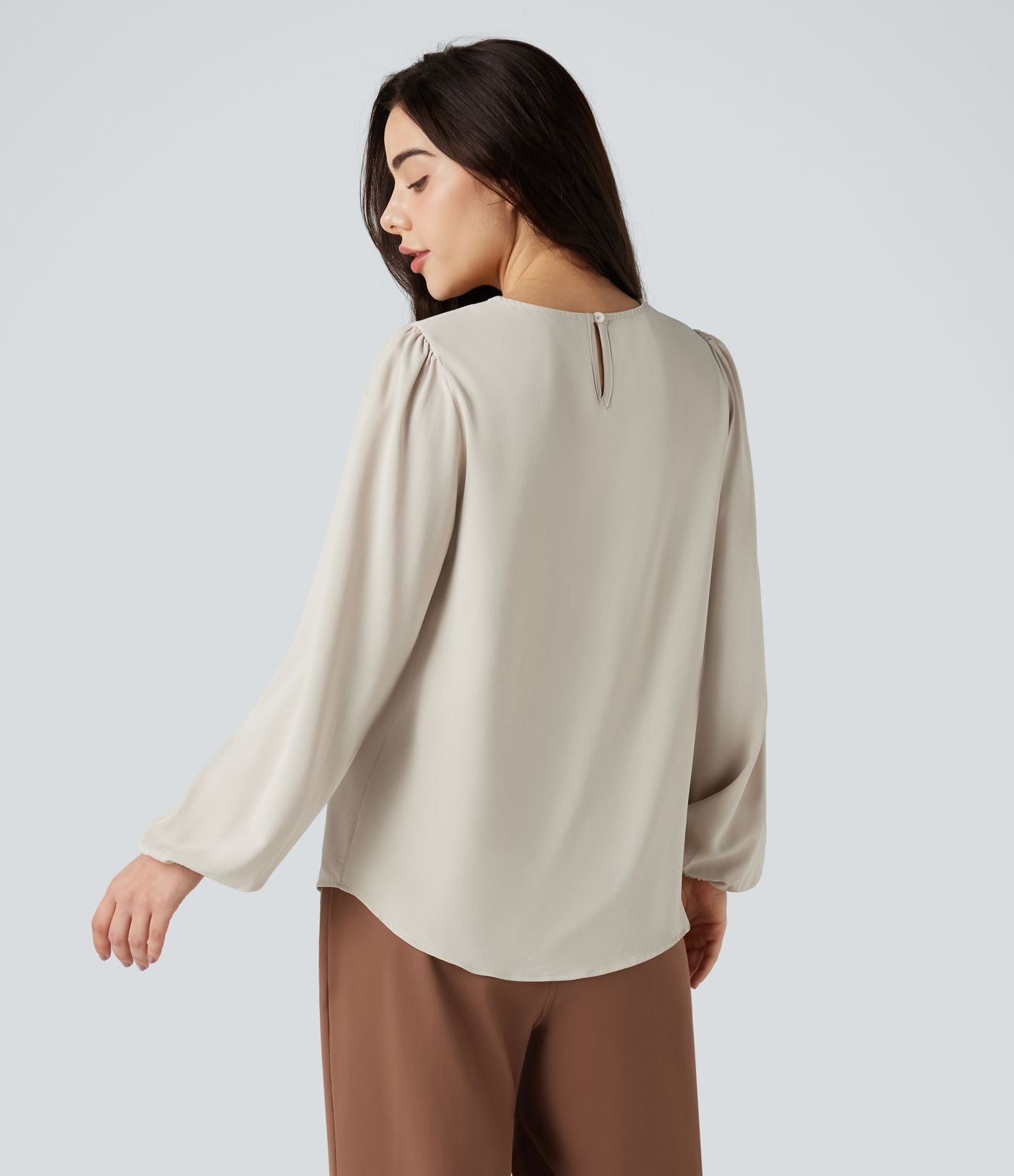 Blouse tailleur décontractée col rond dos keyhole manches bouffantes ourlet arrondi