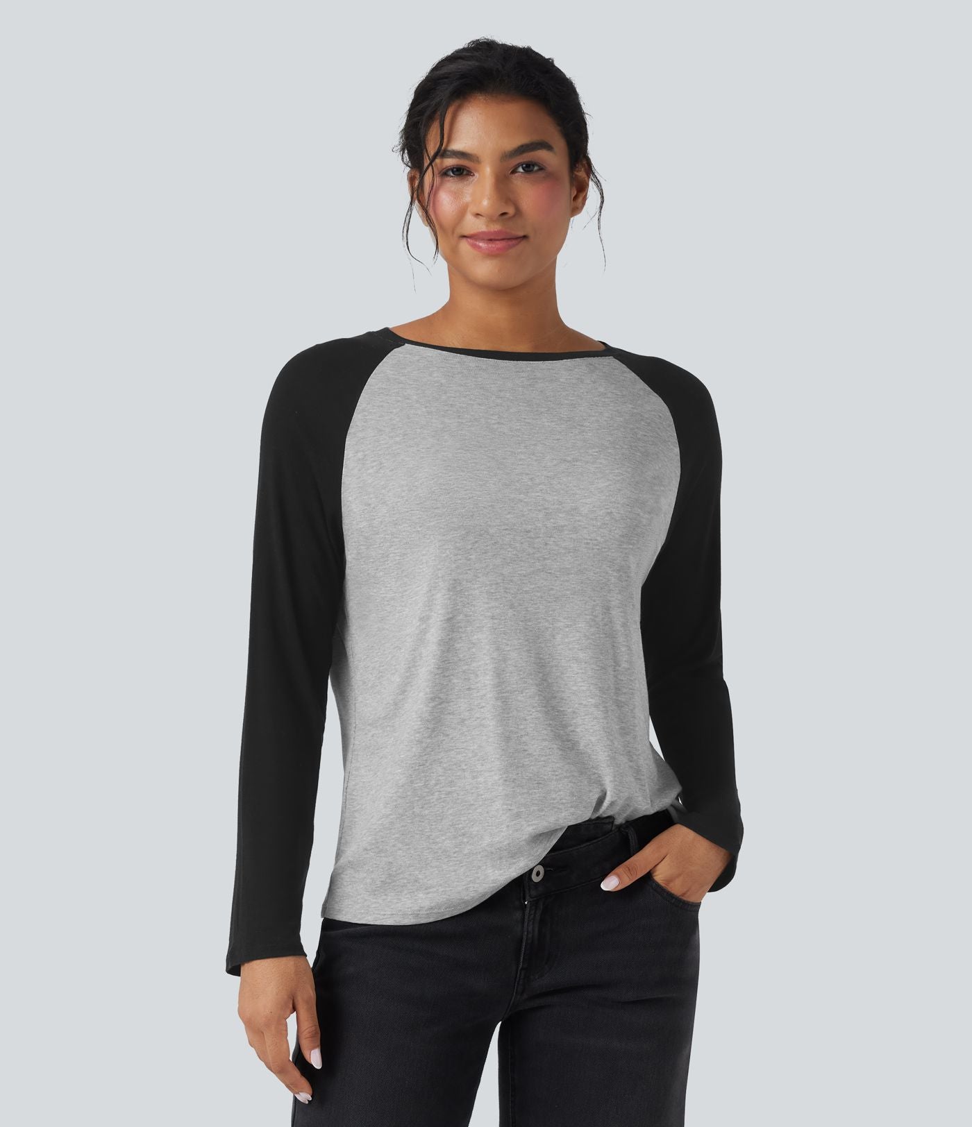 Top col rond manches raglan longues color block