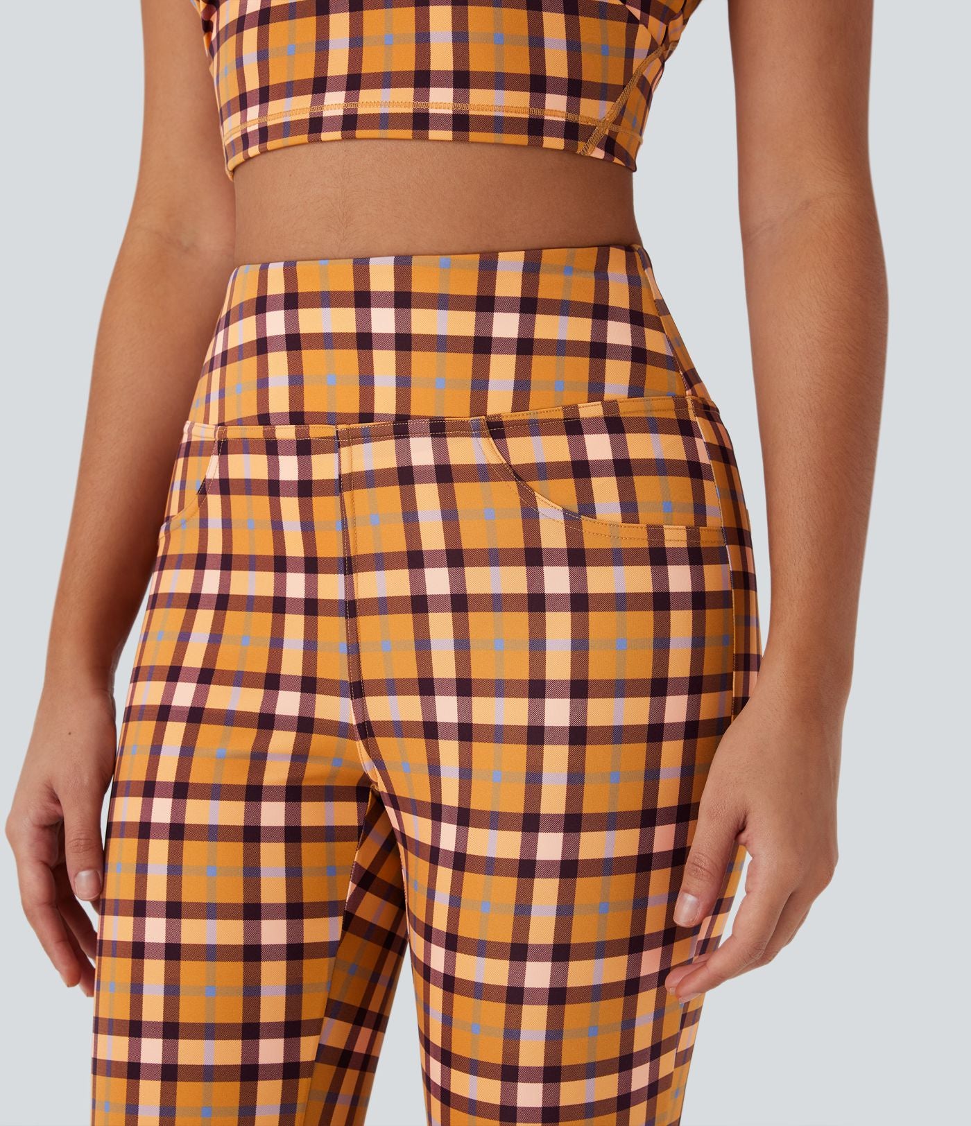 Pantalon décontracté bootcut à carreaux cool touch, taille haute, avec poches