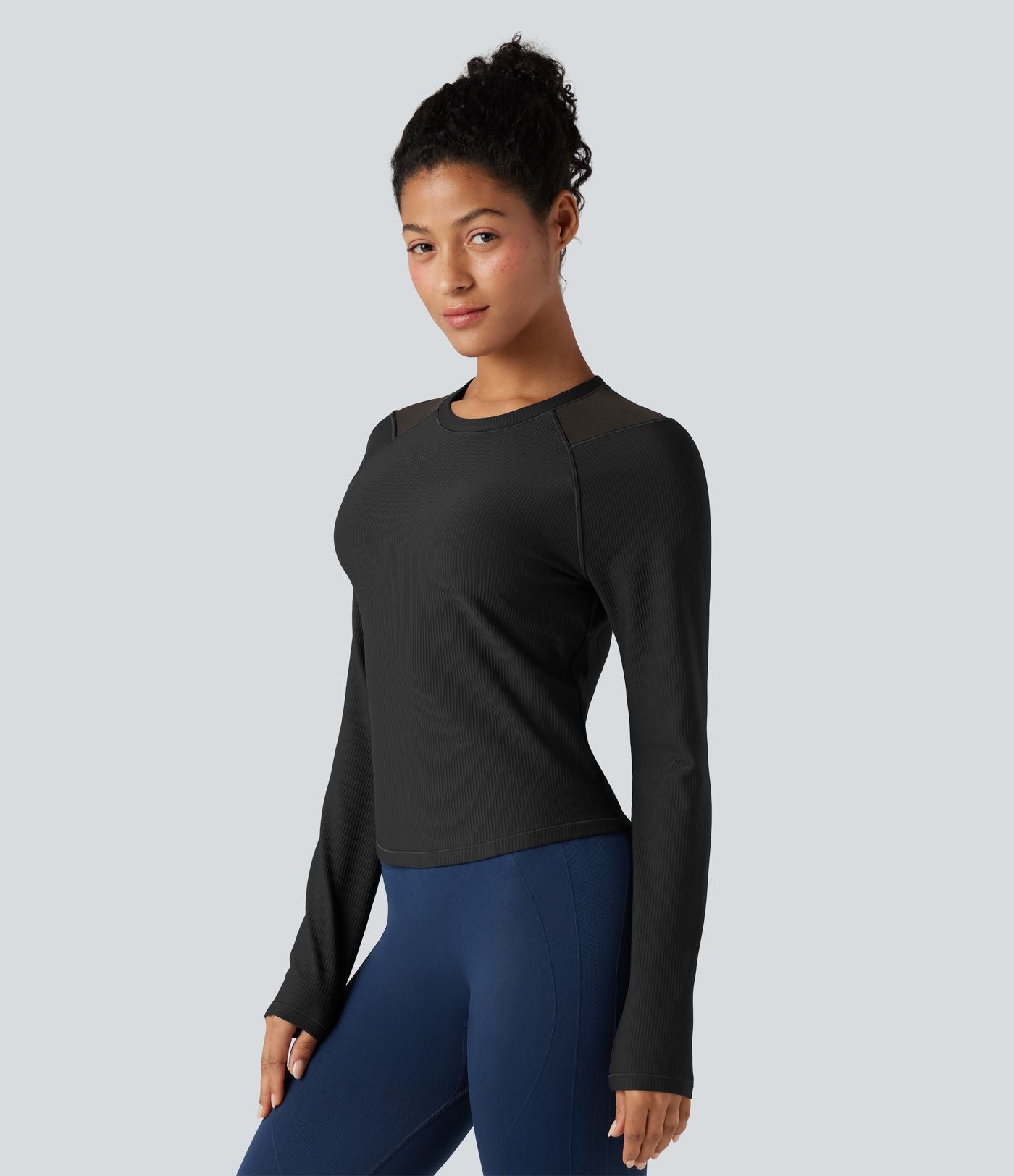 Top de sport yoga col rond manches raglan longues mesh contrastant