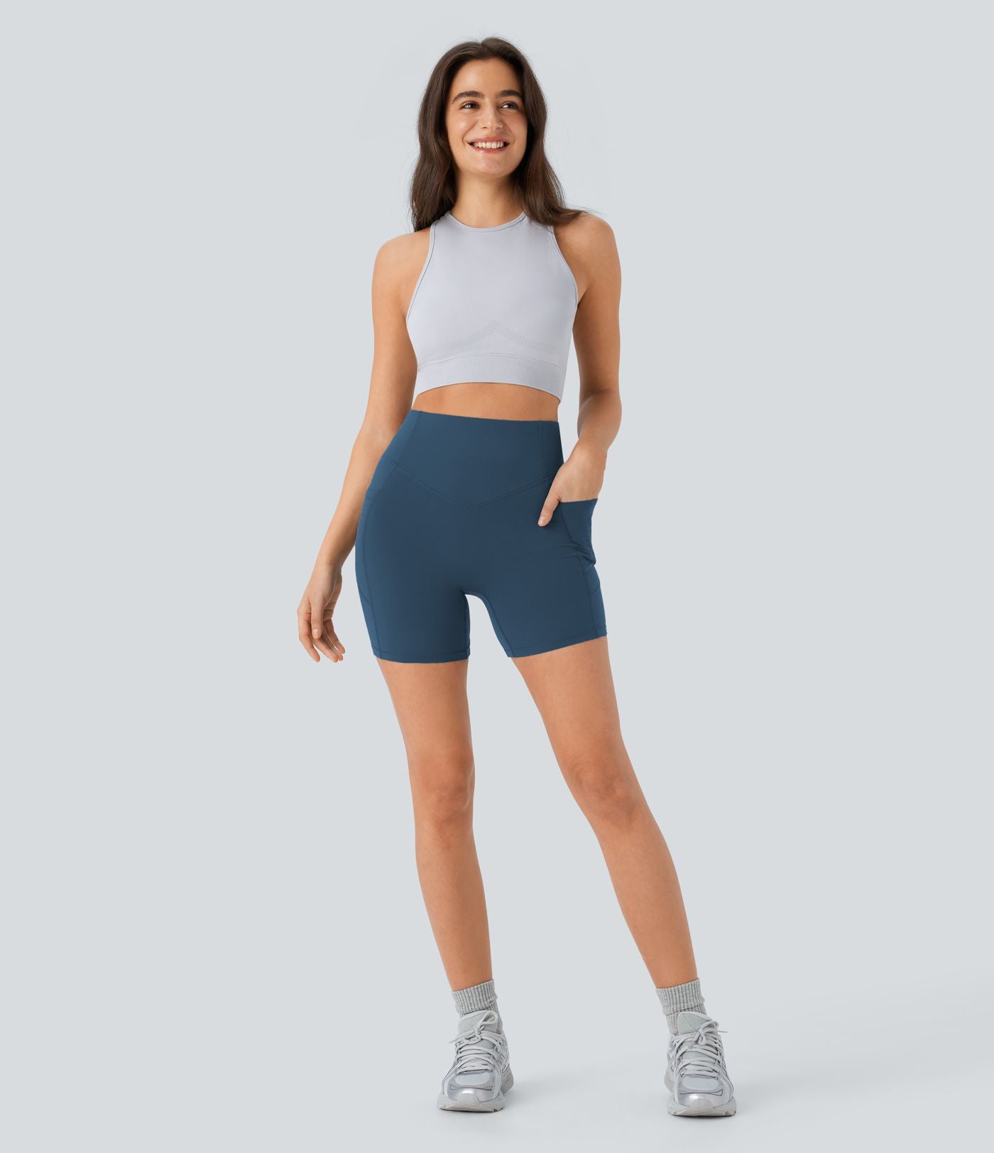 Short cycliste 12,5 cm d'entraînement gainant galbant taille haute avec effet scrunch et poches Halara UltraSculpt™
