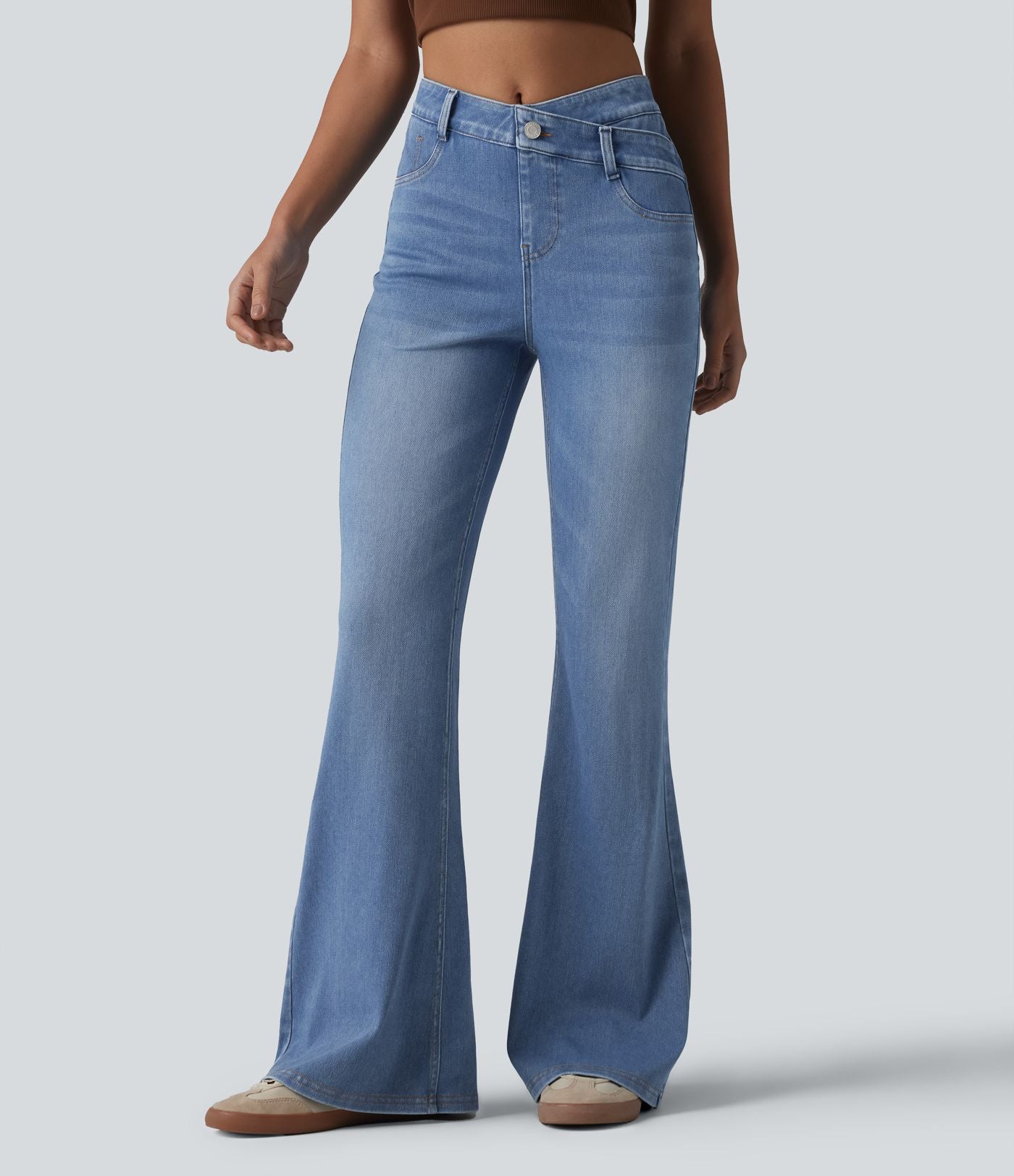 Jean Halara Flex™ taille haute croisé gainant bootcut décontracté avec poches
