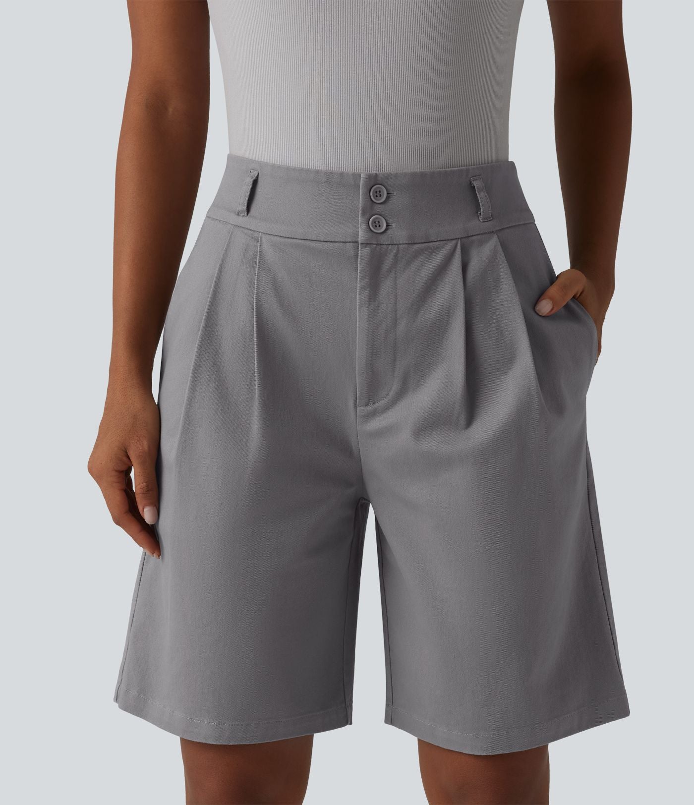 Short tailleur chino droit en coton taille haute à poches