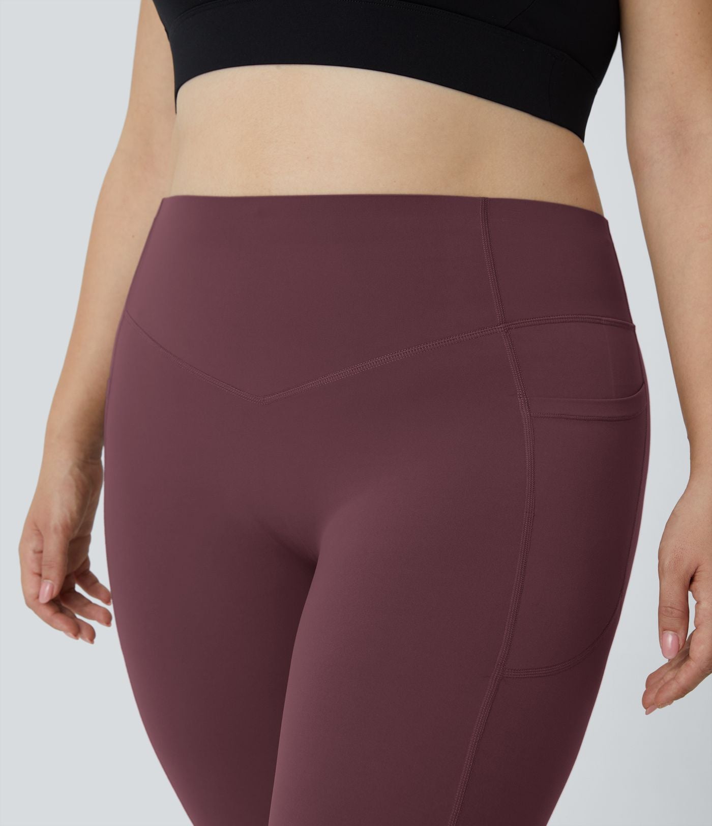 Legging d'entraînement gainant galbant taille haute grande taille avec effet scrunch et poches Halara UltraSculpt™