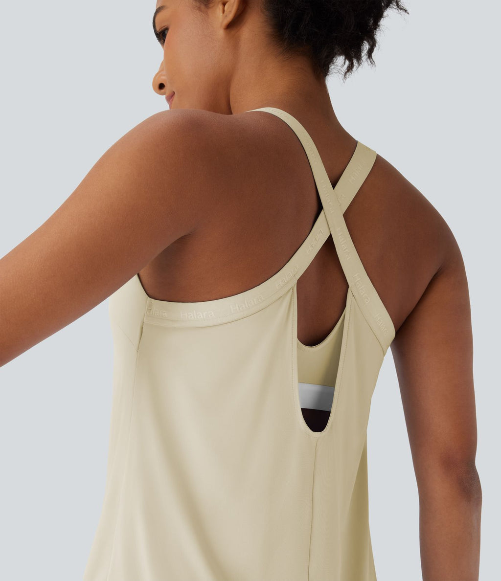 Débardeur yoga dos nu col U avec bretelles croisées, ourlet arrondi et effet frais InstantCool, protection solaire UPF50+