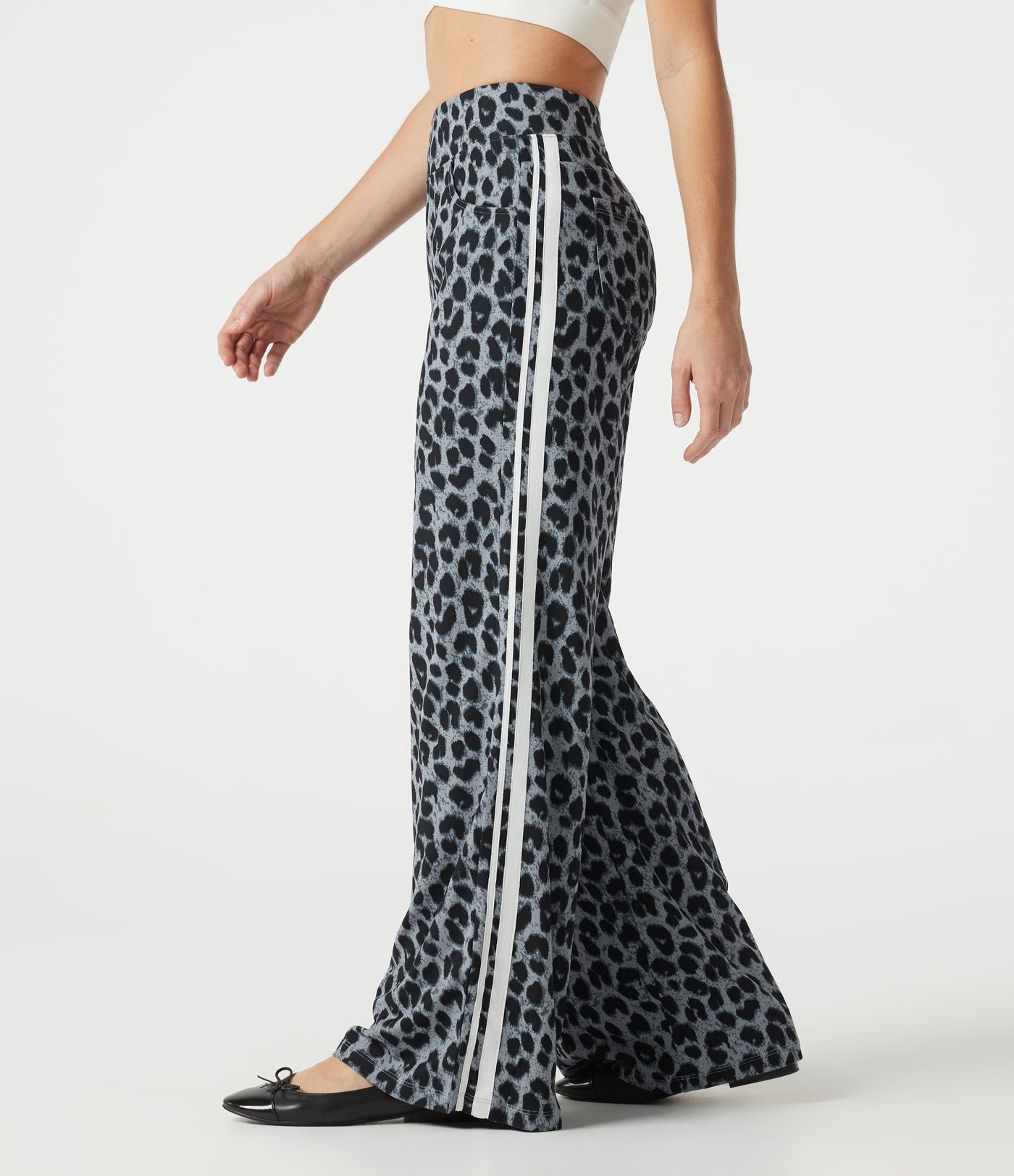 Pantalon léopard décontracté ample color block, taille haute, en tissu gaufré, à poches