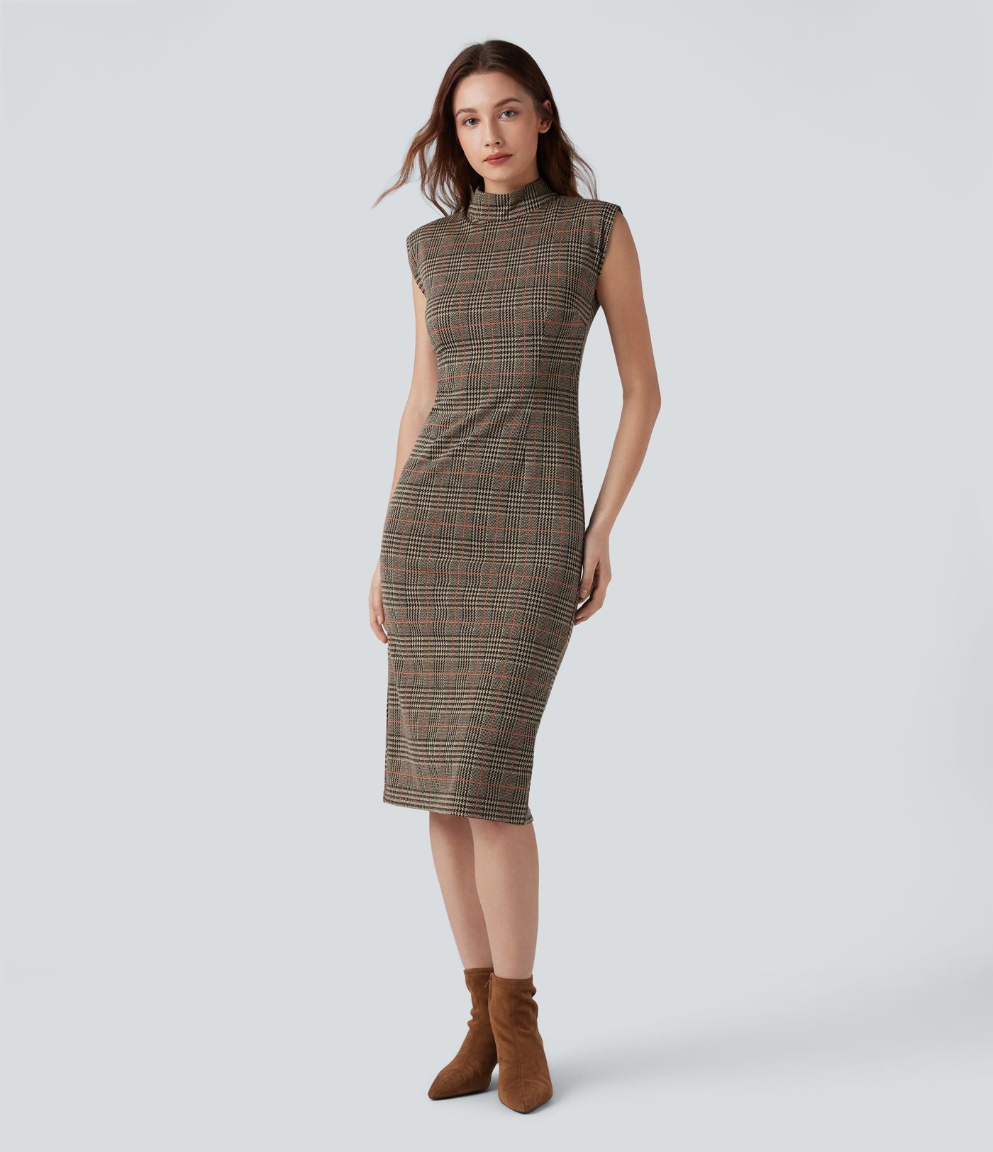 Robe de travail midi moulante sans manches col montant pied-de-poule à carreaux