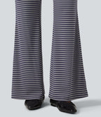 Pantalon décontracté à rayures en maille côtelée, taille mi-haute, cordon de serrage et coupe bootcut, avec poches