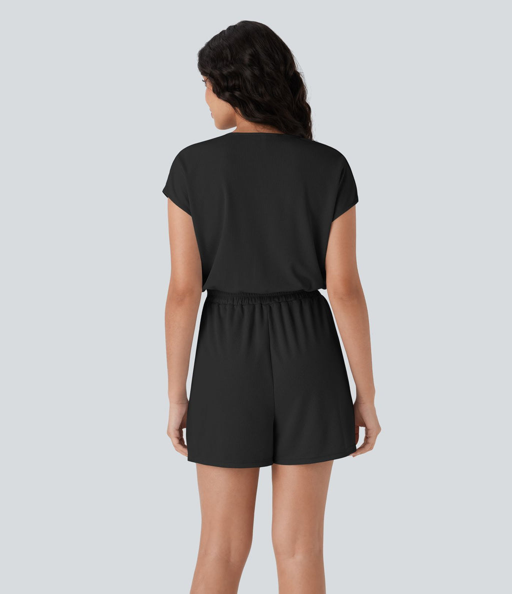 Combishort Décontracté en Tissu Gaufré avec Col V, Manches Courtes et Poches Latérales - Édition Easy Peasy