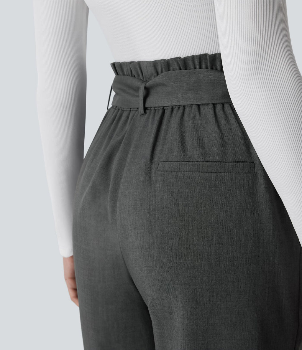 Pantalon Tailleur à taille haute, ceinture, poches latérales et jambes droites