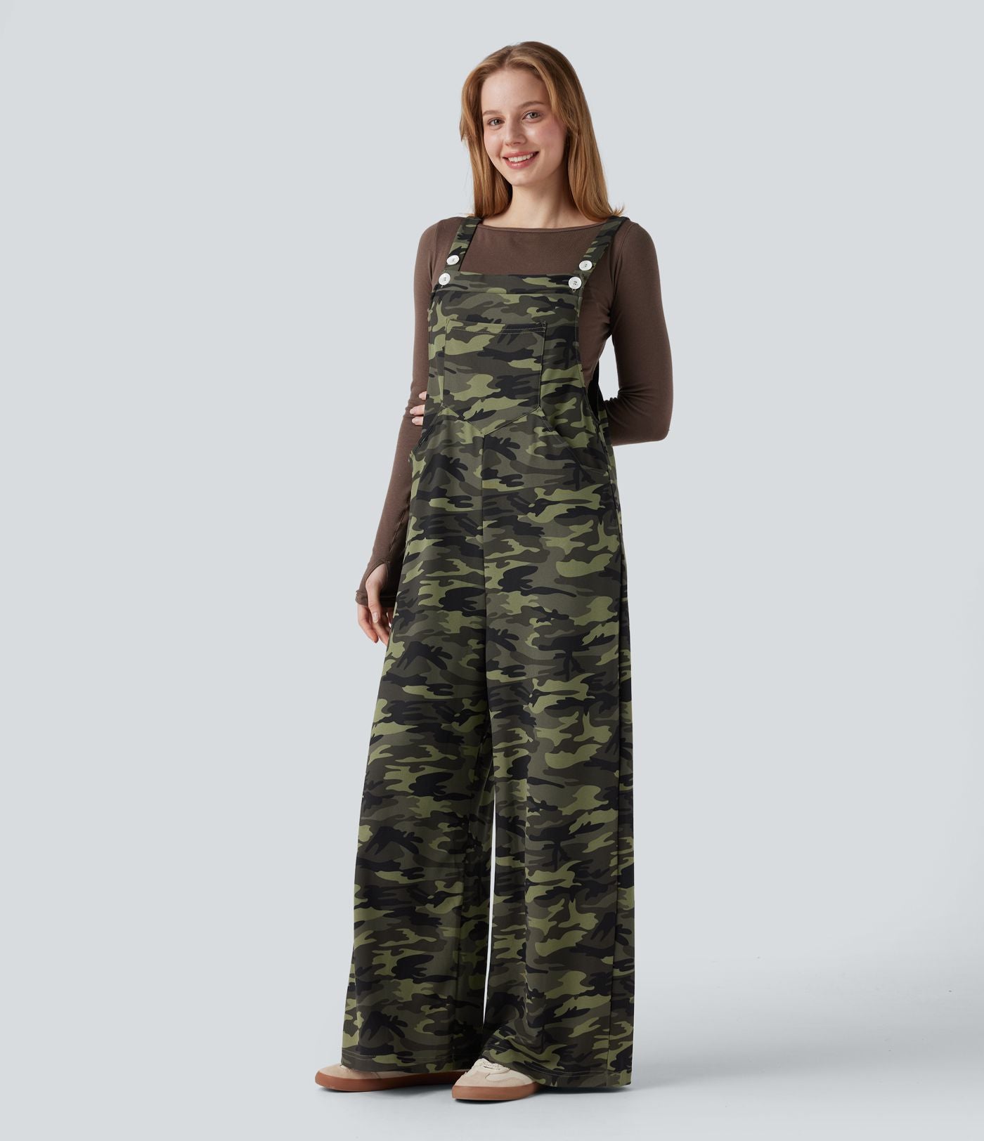 Salopette en maille gaufrée imprimé camouflage avec poches
