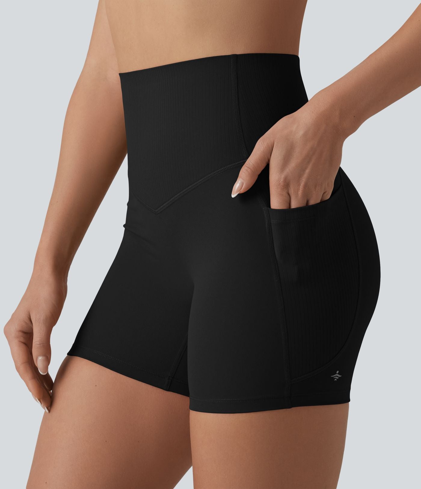 Short cycliste de yoga Halara UltraSculpt™ taille haute, ventre plat, côtelé contrasté, 12,5 cm, avec poches
