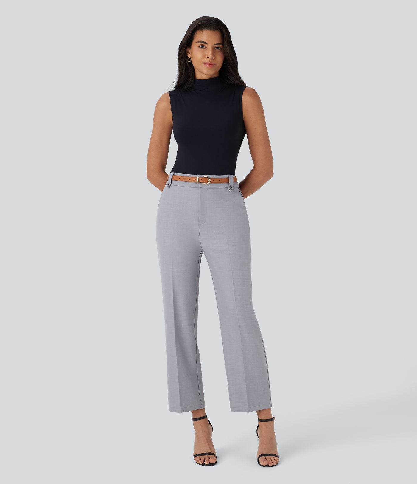 Pantalon de costume taille moyenne longueur cheville jambe droite avec poches latérales