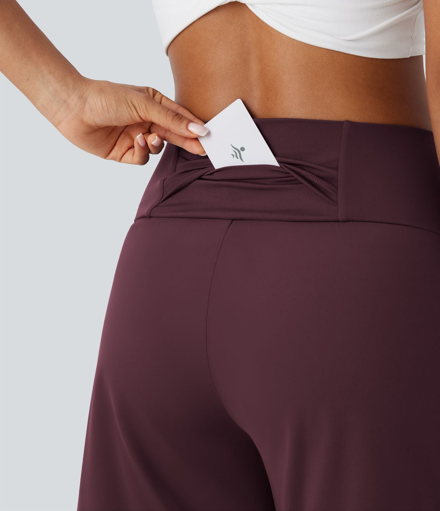 Bermuda SoftlyZero™ Airy de yoga taille haute avec poches multiples et effet frais InstantCool