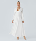Robe longue de demoiselle d'honneur et invitée de mariage, col V, dos nu, liens à nouer, boutons et manches évasées
