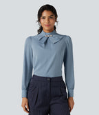 Chemise esprit bureau défroissage facile avec col lavallière, manches longues bouffantes et zip invisible au dos