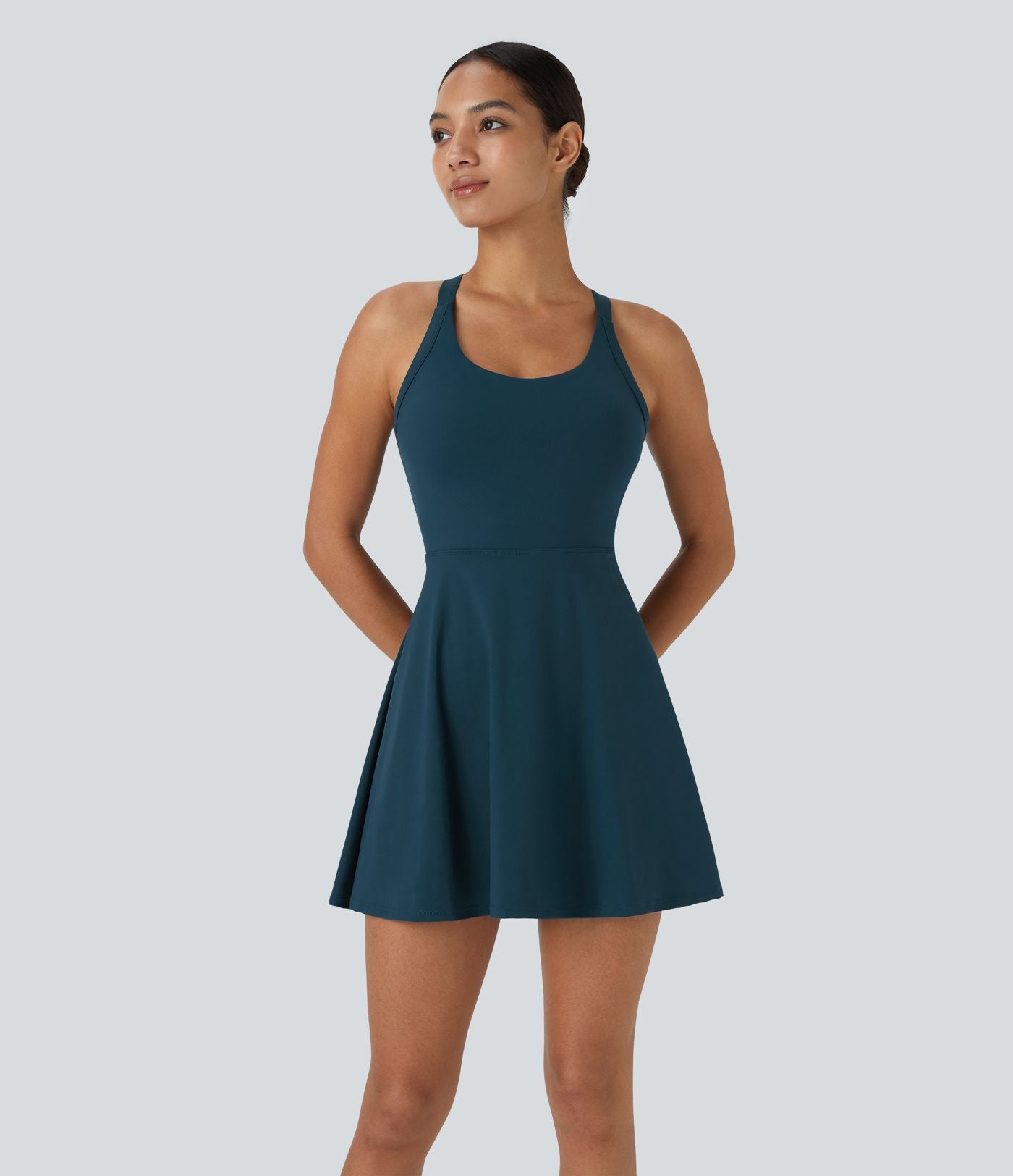 Robe de sport dos nu torsadée A-C
